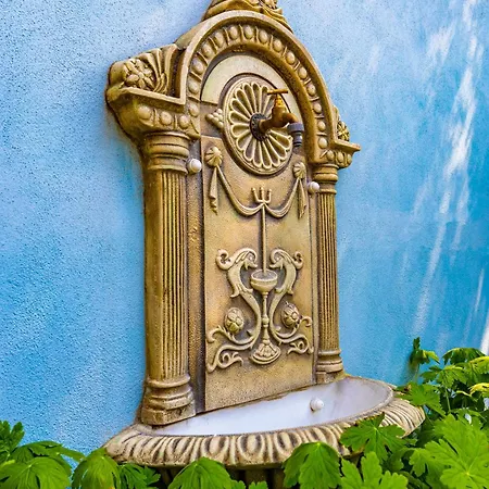 Blacksmith's House - Old Town