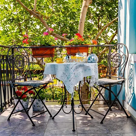 Blacksmith's House - Old Town * Plowdiw